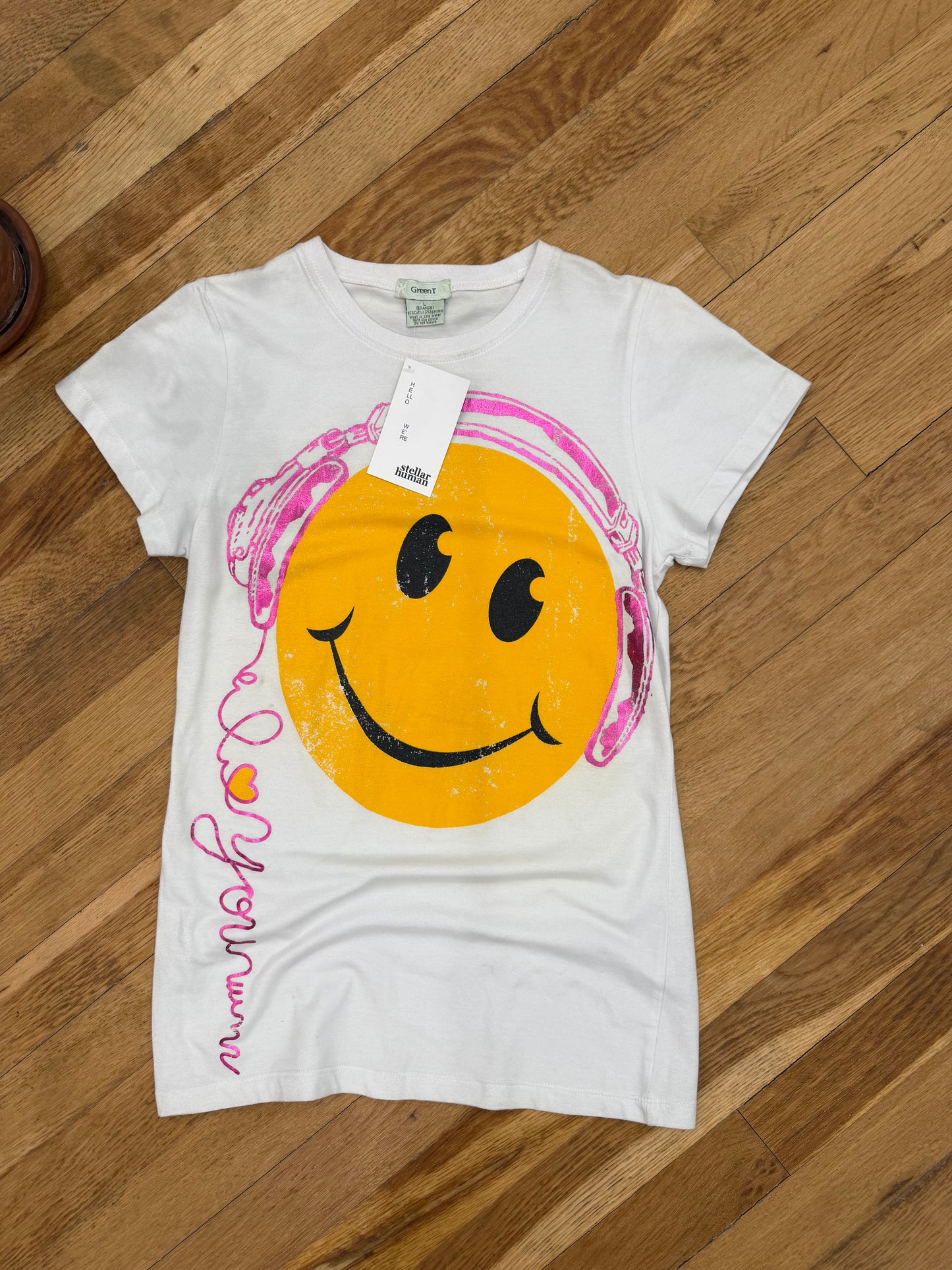 Y2K Smiley Face Tee-Large