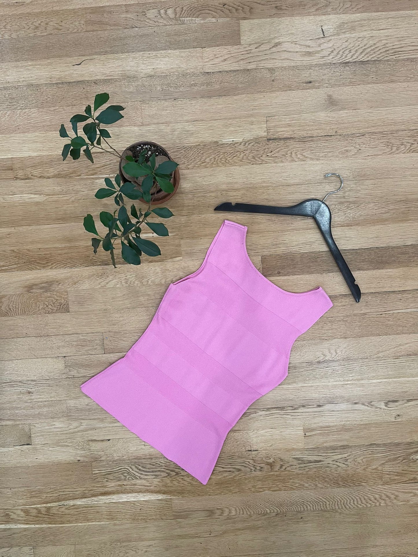 Cachè top, pink (16x24)
