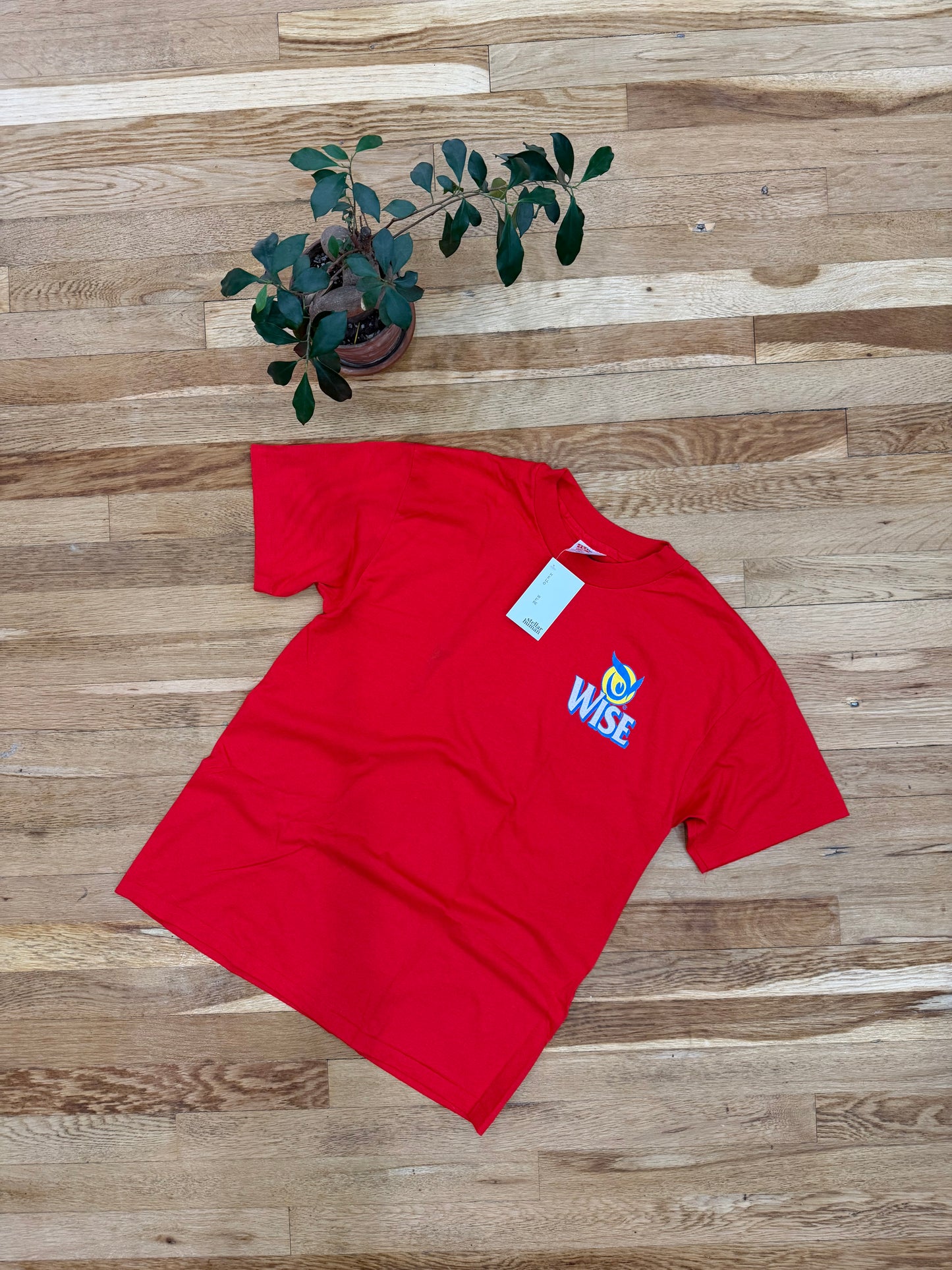90’s Wise Some Like It Hot Tee-Large