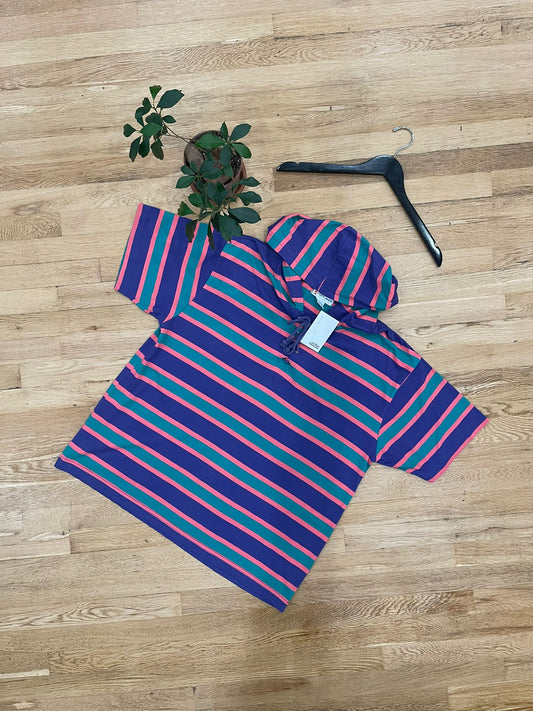 90’s Currants striped t-shirt hoodie.